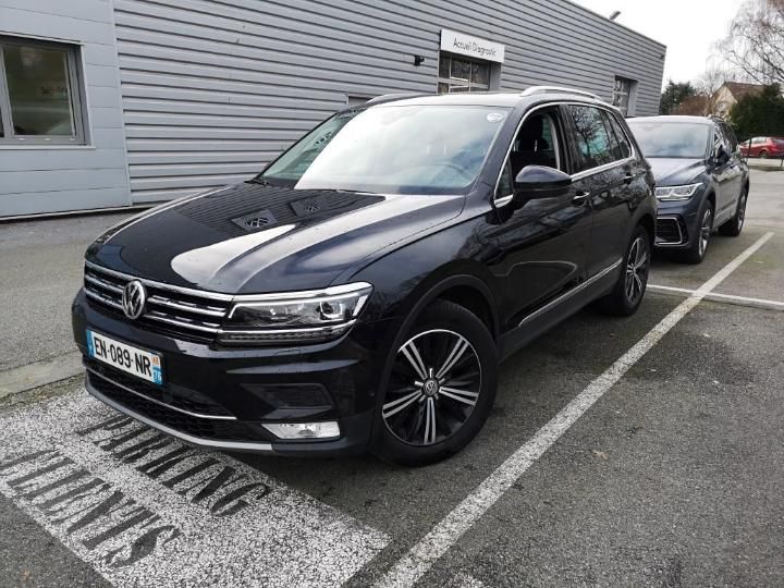 Photo 1 VIN: WVGZZZ5NZHW437470 - VOLKSWAGEN TIGUAN 