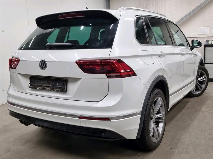 Photo 2 VIN: WVGZZZ5NZHW817301 - VOLKSWAGEN TIGUAN 