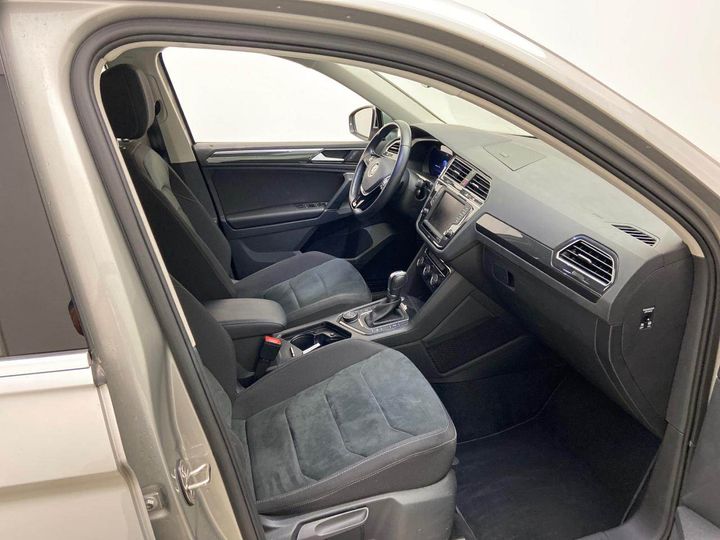 Photo 6 VIN: WVGZZZ5NZHW823163 - VOLKSWAGEN TIGUAN 2.0 TDI SCR 