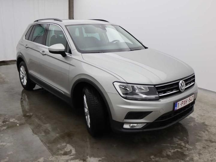 Photo 8 VIN: WVGZZZ5NZHW832844 - VOLKSWAGEN TIGUAN &#3916 