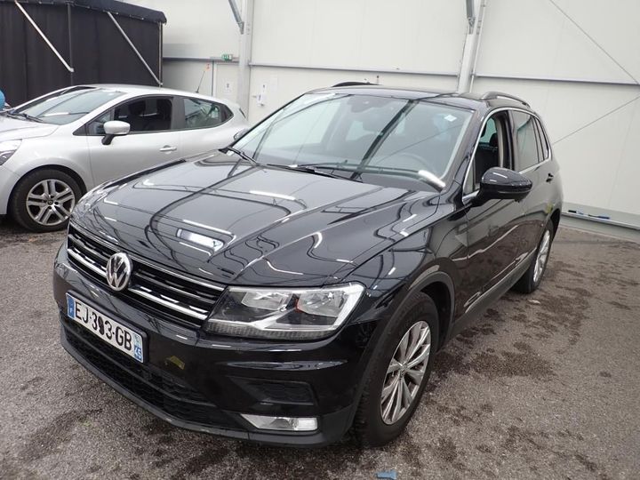 Photo 1 VIN: WVGZZZ5NZHW846864 - VOLKSWAGEN TIGUAN 