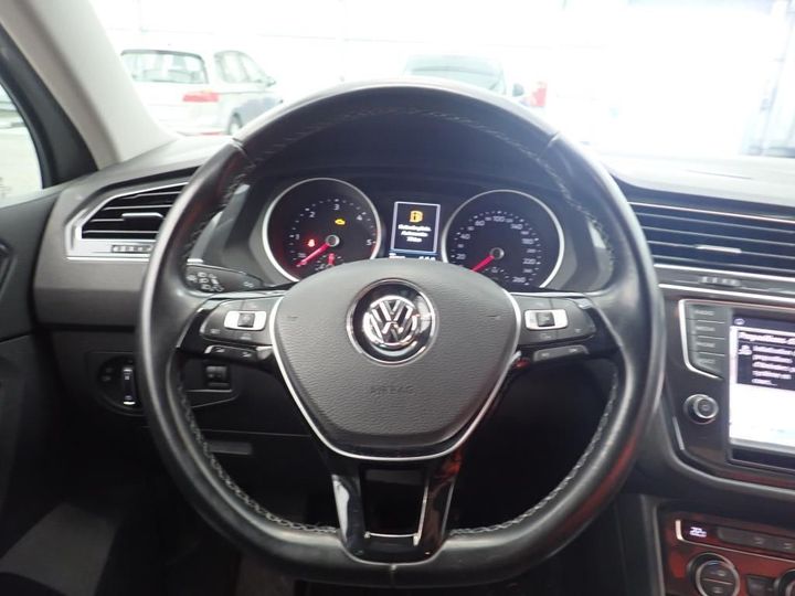 Photo 9 VIN: WVGZZZ5NZHW848085 - VOLKSWAGEN TIGUAN 