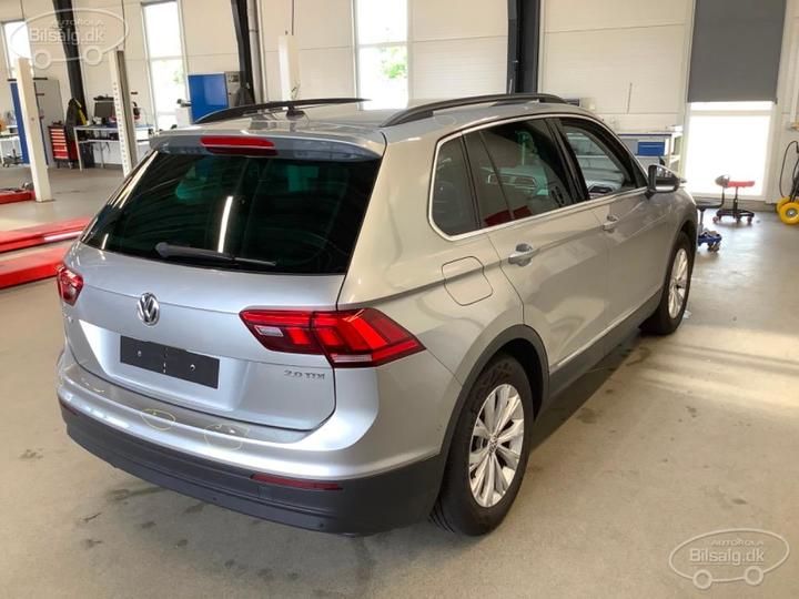 Photo 4 VIN: WVGZZZ5NZHW848866 - VOLKSWAGEN TIGUAN ESTATE 