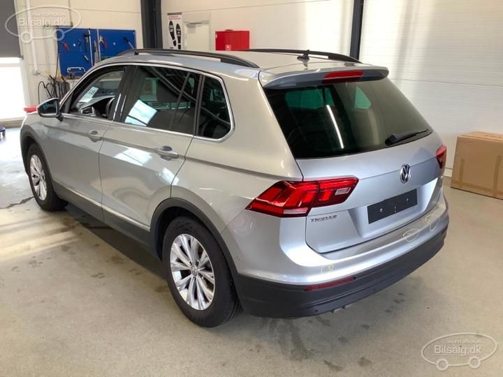 Photo 5 VIN: WVGZZZ5NZHW848866 - VOLKSWAGEN TIGUAN ESTATE 