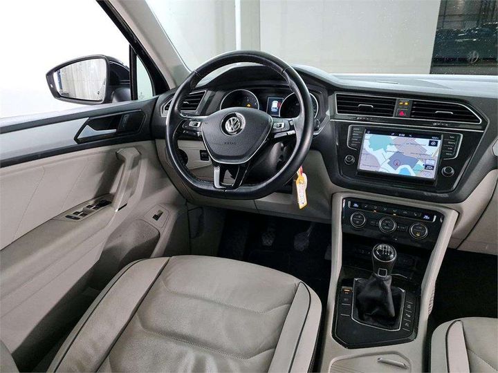 Photo 3 VIN: WVGZZZ5NZHW851133 - VOLKSWAGEN TIGUAN 