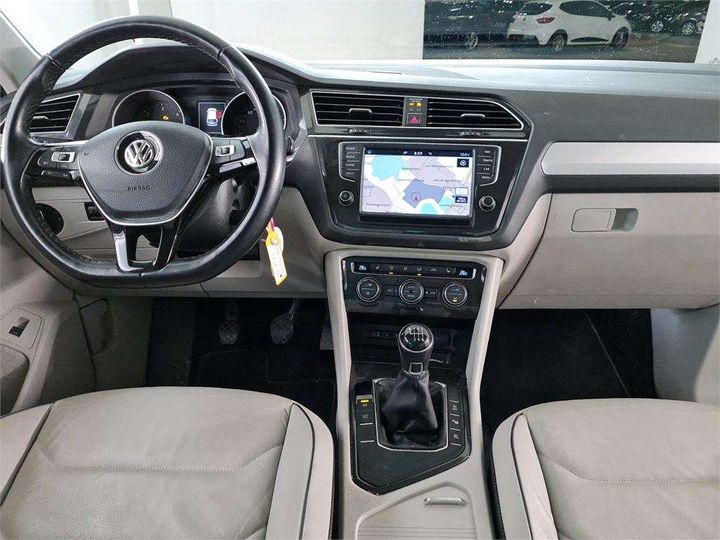 Photo 5 VIN: WVGZZZ5NZHW851133 - VOLKSWAGEN TIGUAN 