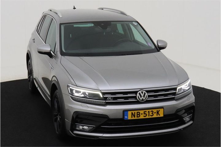 Photo 2 VIN: WVGZZZ5NZHW852243 - VOLKSWAGEN TIGUAN 