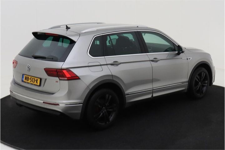 Photo 3 VIN: WVGZZZ5NZHW852243 - VOLKSWAGEN TIGUAN 