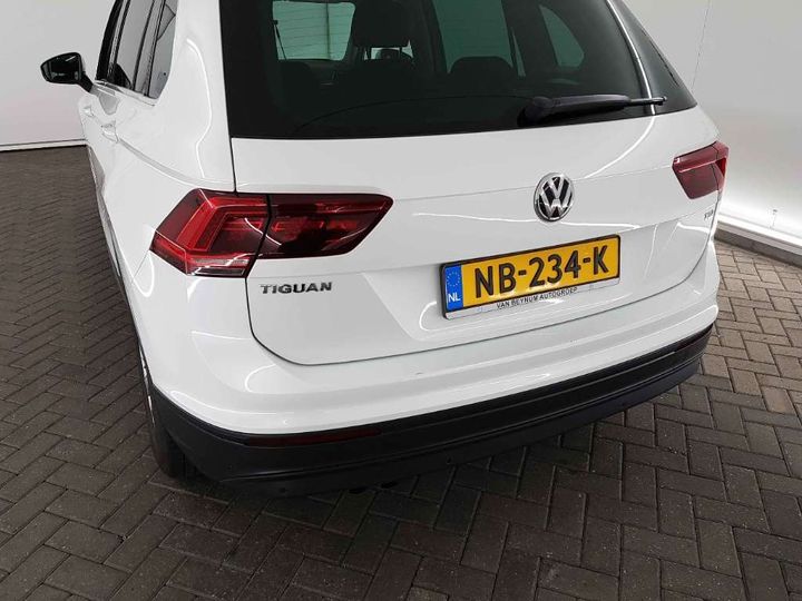 Photo 18 VIN: WVGZZZ5NZHW855938 - VOLKSWAGEN TIGUAN 