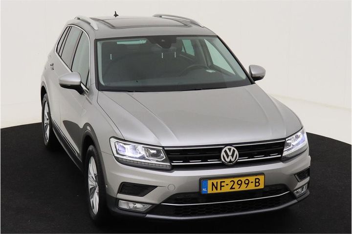 Photo 4 VIN: WVGZZZ5NZHW858779 - VOLKSWAGEN TIGUAN 