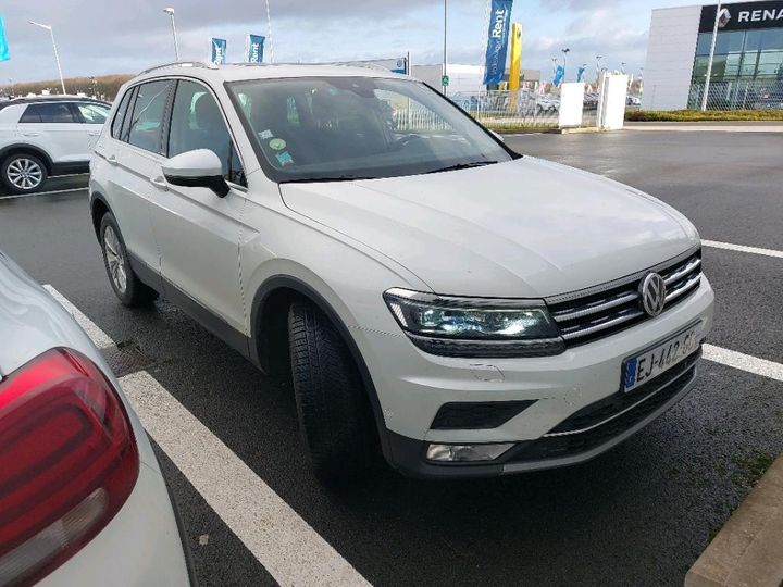 Photo 3 VIN: WVGZZZ5NZHW859075 - VOLKSWAGEN TIGUAN 