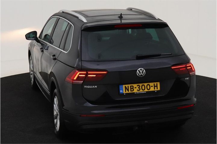 Photo 4 VIN: WVGZZZ5NZHW861301 - VOLKSWAGEN TIGUAN 