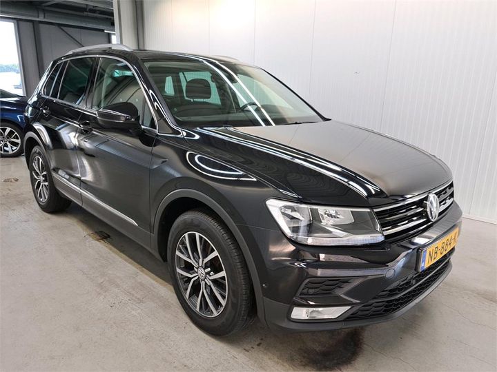 Photo 2 VIN: WVGZZZ5NZHW861389 - VOLKSWAGEN TIGUAN 