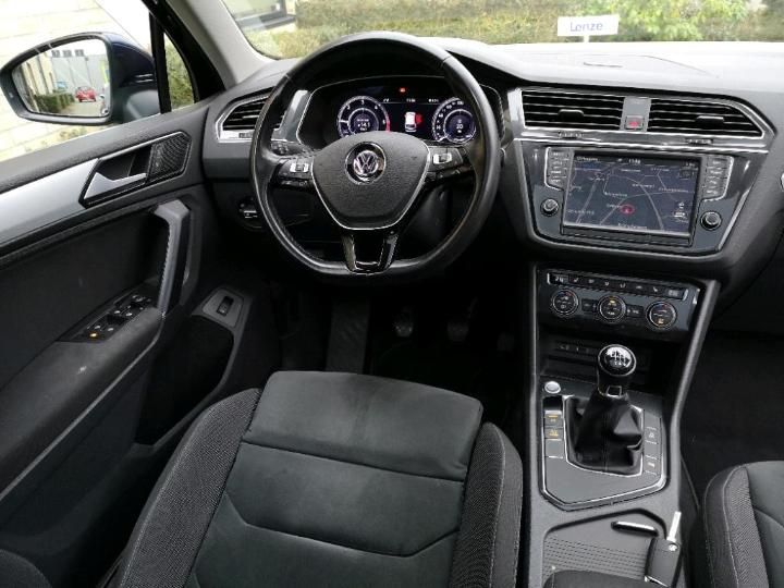 Photo 6 VIN: WVGZZZ5NZHW864072 - VOLKSWAGEN TIGUAN 