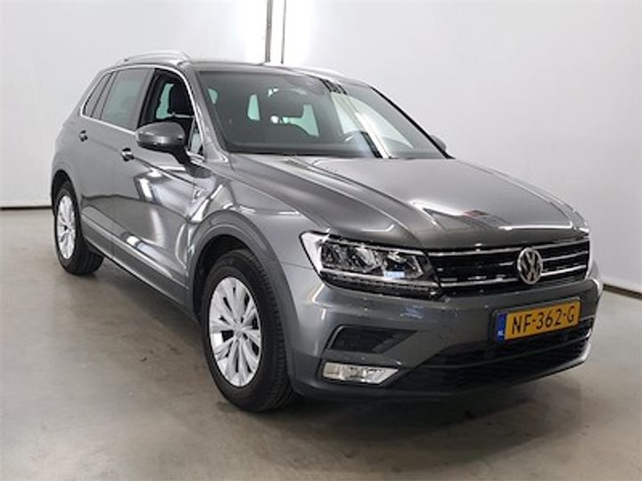 Photo 4 VIN: WVGZZZ5NZHW866596 - VOLKSWAGEN TIGUAN 