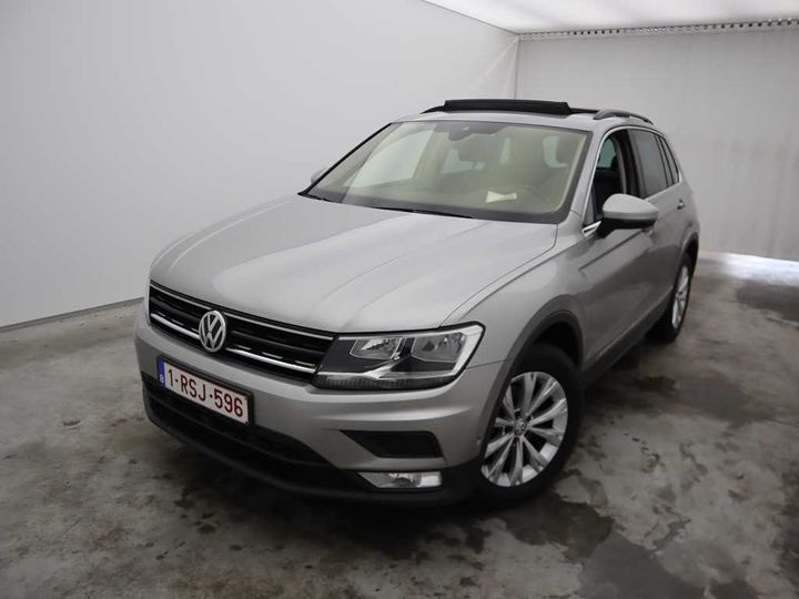 Photo 1 VIN: WVGZZZ5NZHW867676 - VOLKSWAGEN TIGUAN &#3916 