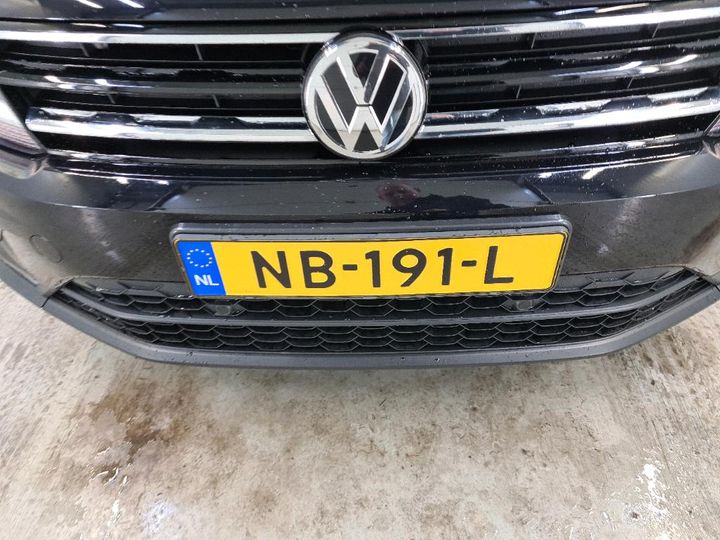 Photo 11 VIN: WVGZZZ5NZHW867877 - VOLKSWAGEN TIGUAN 