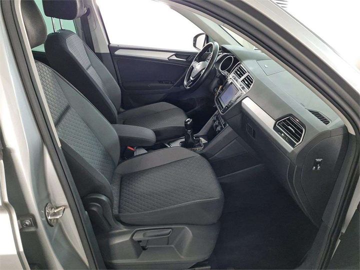 Photo 4 VIN: WVGZZZ5NZHW874399 - VOLKSWAGEN TIGUAN 