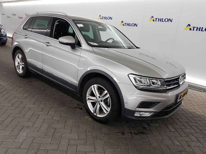 Photo 2 VIN: WVGZZZ5NZHW882810 - VOLKSWAGEN TIGUAN 