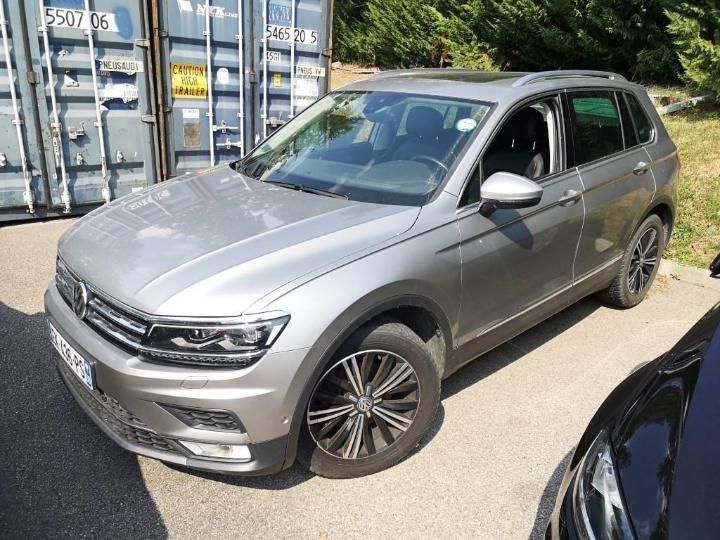 Photo 1 VIN: WVGZZZ5NZHW884453 - VOLKSWAGEN TIGUAN 