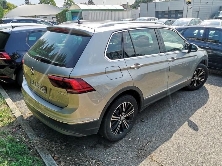 Photo 9 VIN: WVGZZZ5NZHW884453 - VOLKSWAGEN TIGUAN 