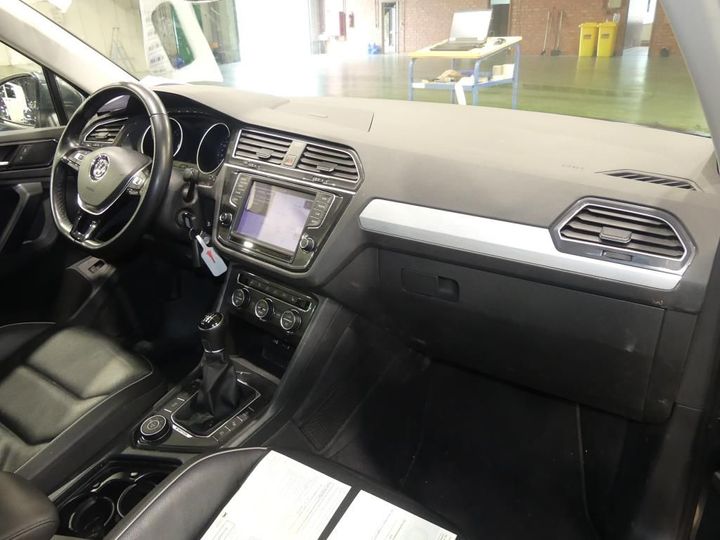 Photo 3 VIN: WVGZZZ5NZHW887095 - VOLKSWAGEN TIGUAN 