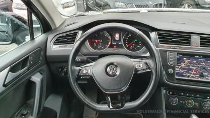 Photo 25 VIN: WVGZZZ5NZHW887270 - VOLKSWAGEN TIGUAN 