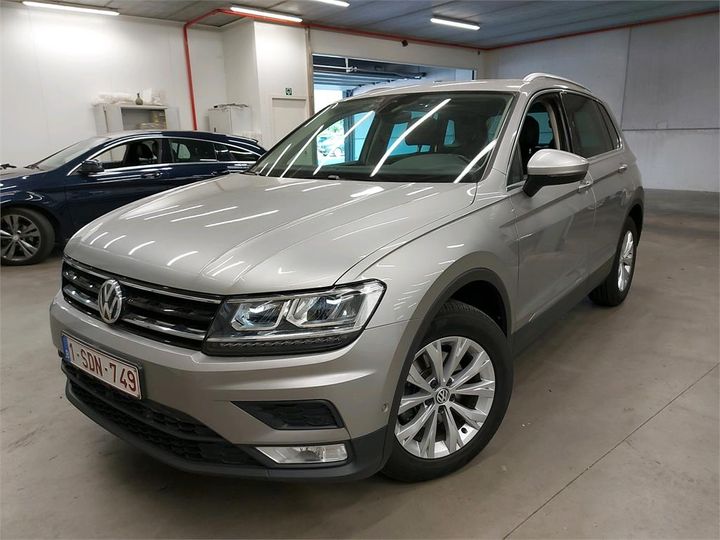 Photo 1 VIN: WVGZZZ5NZHW890137 - VOLKSWAGEN TIGUAN 