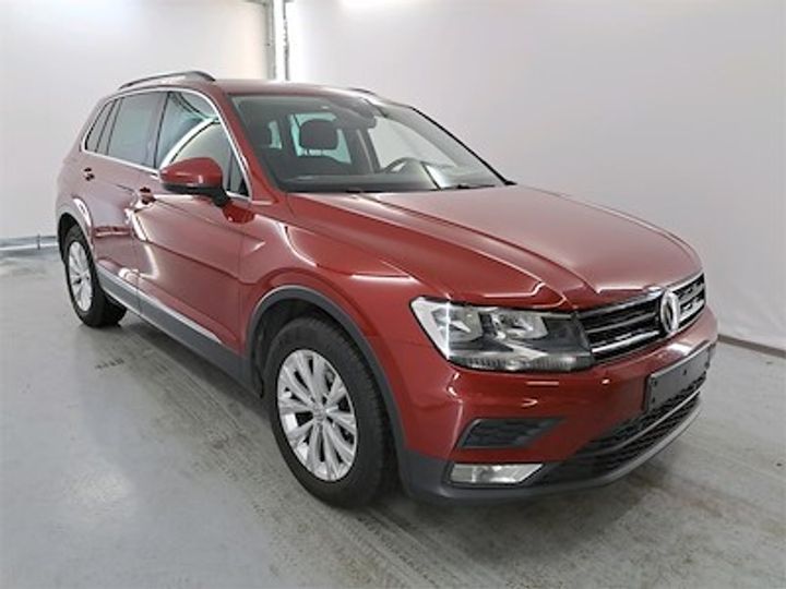 Photo 2 VIN: WVGZZZ5NZHW891463 - VOLKSWAGEN TIGUAN DIESEL - 2016 