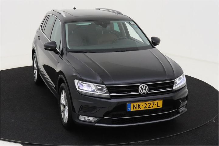 Photo 2 VIN: WVGZZZ5NZHW893008 - VOLKSWAGEN TIGUAN 