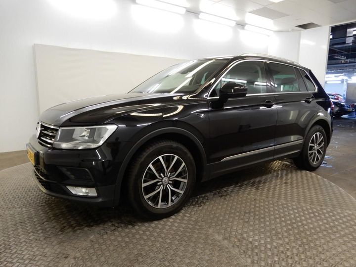 Photo 1 VIN: WVGZZZ5NZHW893016 - VOLKSWAGEN TIGUAN 