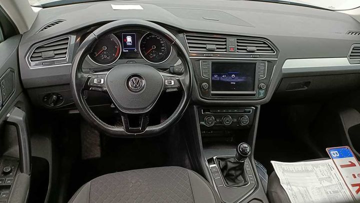 Photo 9 VIN: WVGZZZ5NZHW893295 - VOLKSWAGEN TIGUAN &#3916 