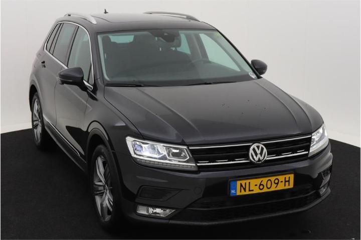 Photo 2 VIN: WVGZZZ5NZHW894374 - VOLKSWAGEN TIGUAN 