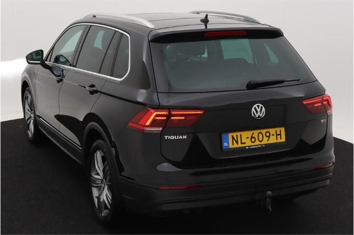 Photo 4 VIN: WVGZZZ5NZHW894374 - VOLKSWAGEN TIGUAN 