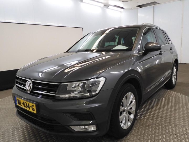 Photo 1 VIN: WVGZZZ5NZHW894394 - VOLKSWAGEN TIGUAN 