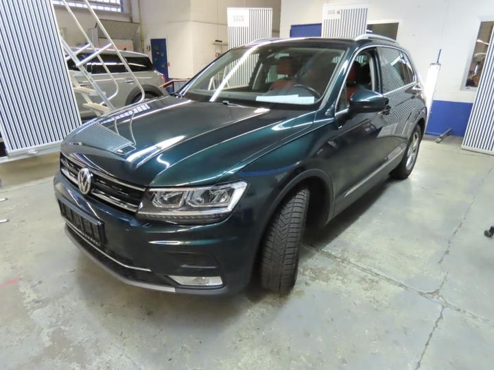 Photo 1 VIN: WVGZZZ5NZHW900458 - VOLKSWAGEN TIGUAN 