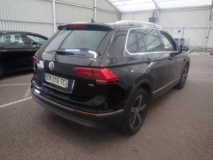 Photo 2 VIN: WVGZZZ5NZHW906669 - VOLKSWAGEN TIGUAN 