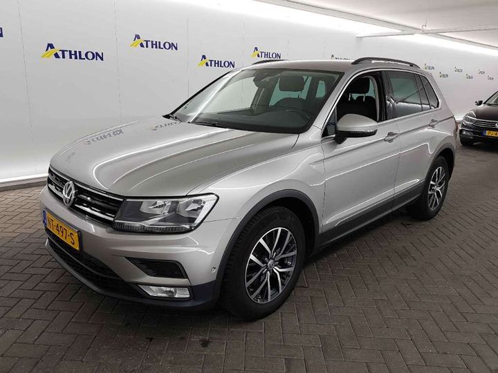 Photo 1 VIN: WVGZZZ5NZHW913636 - VOLKSWAGEN TIGUAN 