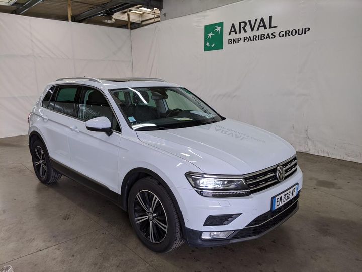 Photo 4 VIN: WVGZZZ5NZHW927930 - VOLKSWAGEN TIGUAN 