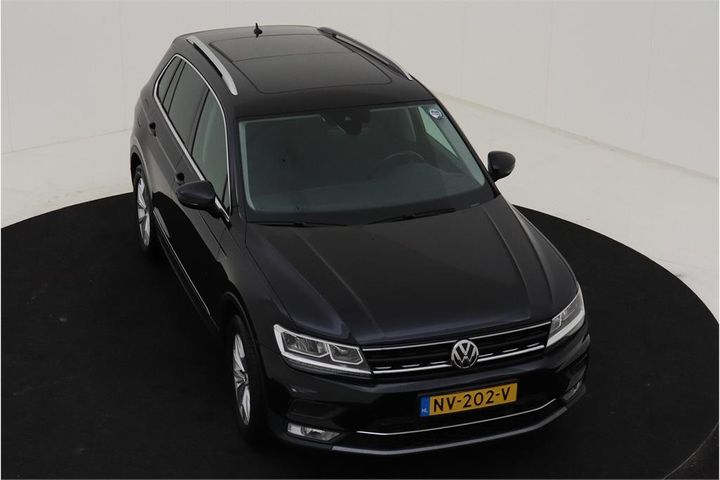 Photo 2 VIN: WVGZZZ5NZHW928420 - VOLKSWAGEN TIGUAN 