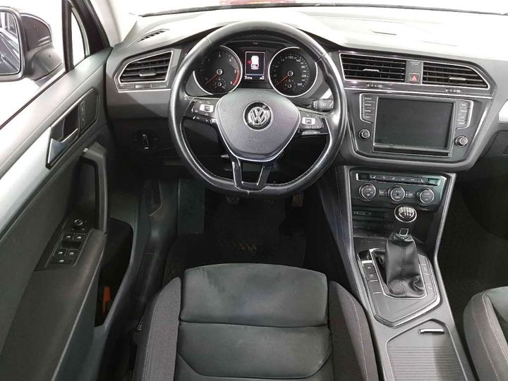 Photo 7 VIN: WVGZZZ5NZHW930061 - VOLKSWAGEN TIGUAN 