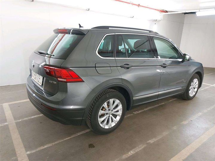 Photo 2 VIN: WVGZZZ5NZHW934583 - VOLKSWAGEN TIGUAN 