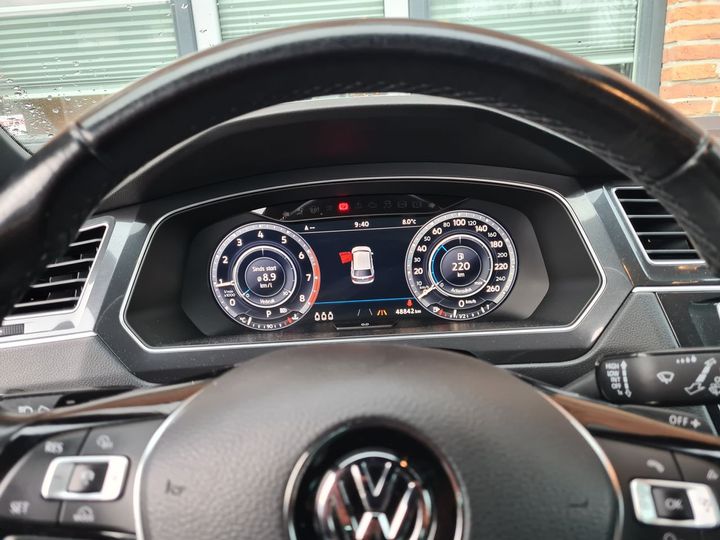 Photo 6 VIN: WVGZZZ5NZHW941156 - VOLKSWAGEN TIGUAN 