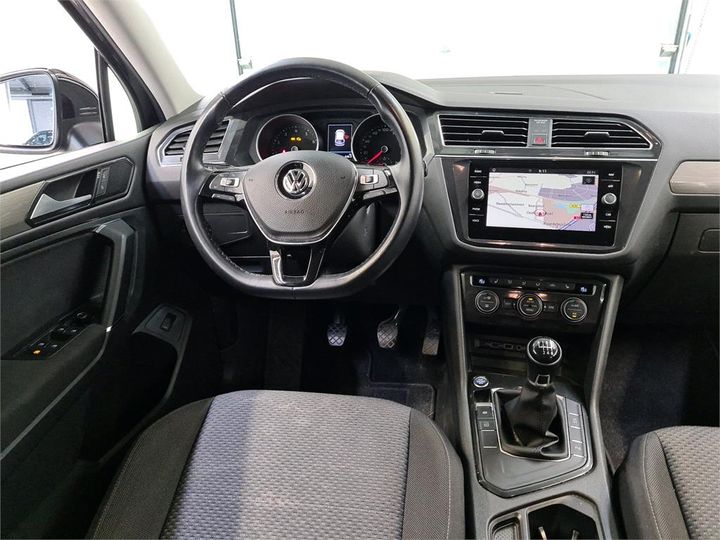 Photo 6 VIN: WVGZZZ5NZJM099944 - VOLKSWAGEN TIGUAN 