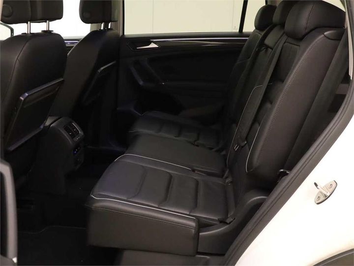 Photo 13 VIN: WVGZZZ5NZJM132670 - VOLKSWAGEN TIGUAN 