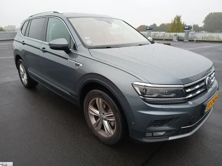 Photo 2 VIN: WVGZZZ5NZJM144262 - VOLKSWAGEN TIGUAN 