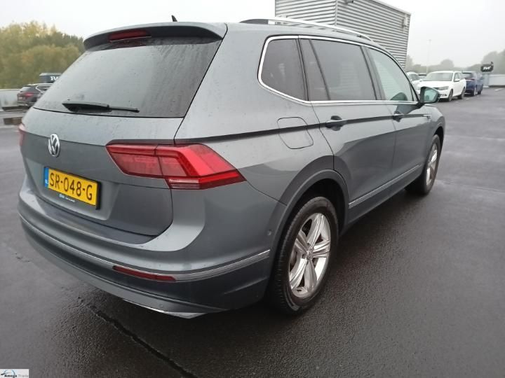 Photo 3 VIN: WVGZZZ5NZJM144262 - VOLKSWAGEN TIGUAN 