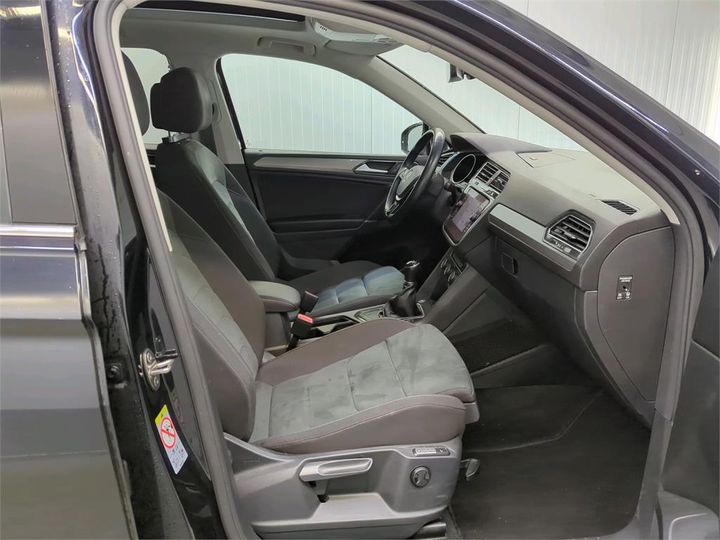 Photo 4 VIN: WVGZZZ5NZJM151720 - VW TIGUAN 