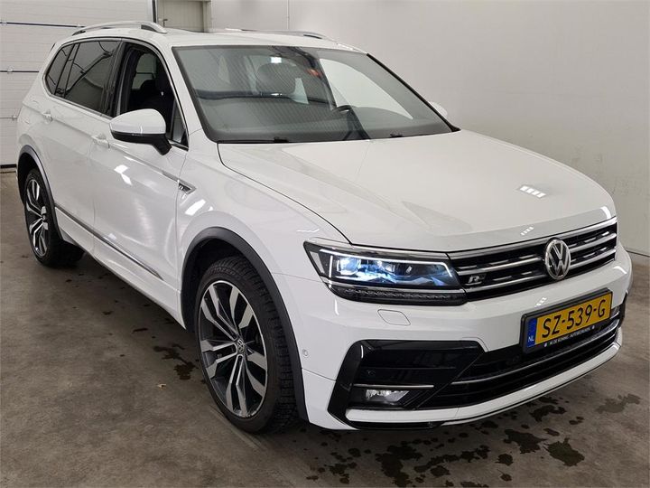 Photo 16 VIN: WVGZZZ5NZJM152429 - VOLKSWAGEN TIGUAN 