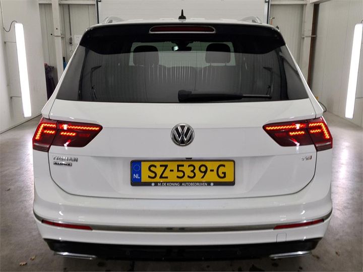 Photo 26 VIN: WVGZZZ5NZJM152429 - VOLKSWAGEN TIGUAN 